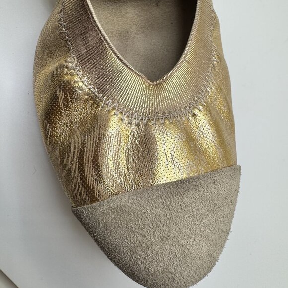 Chanel Scrunch Pumps Suede Cap Toe Leather Rubber Sole Slip-On Gold/Grey 41.5 - Picture 15 of 16